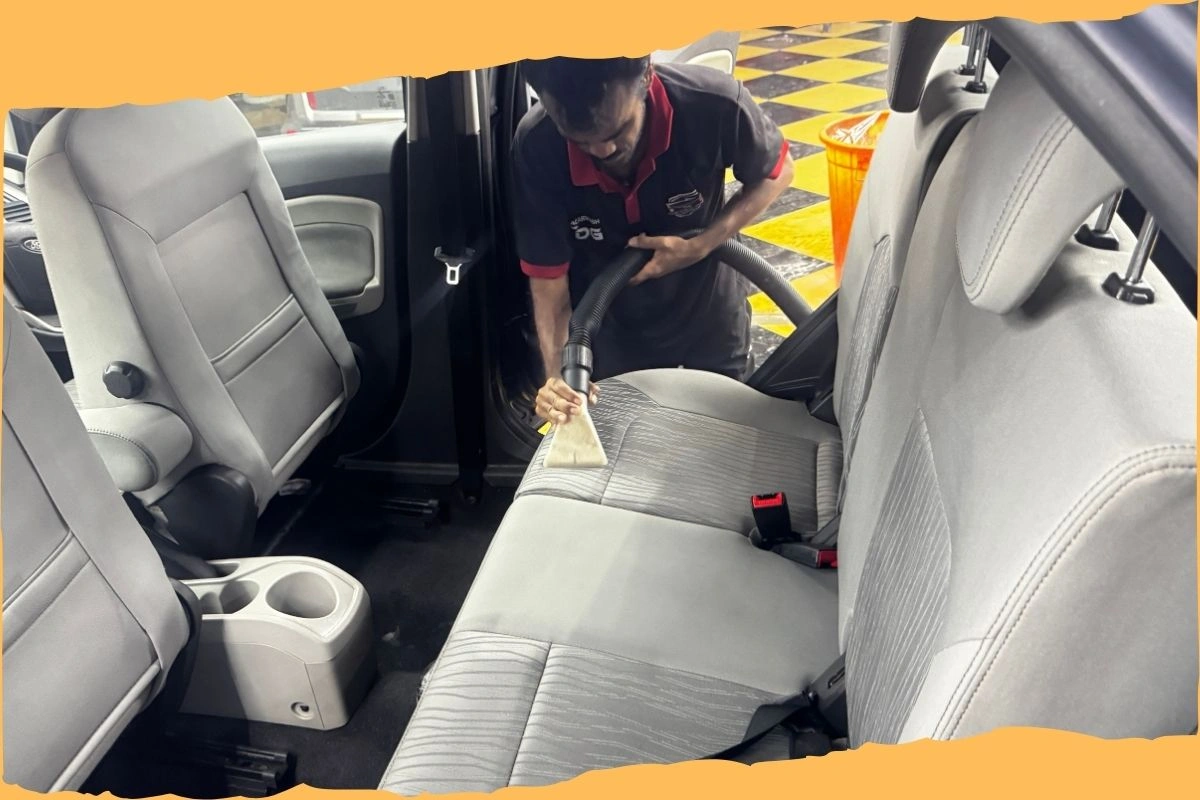 Car and Home Dry Cleaning in South Delhi, DELHI