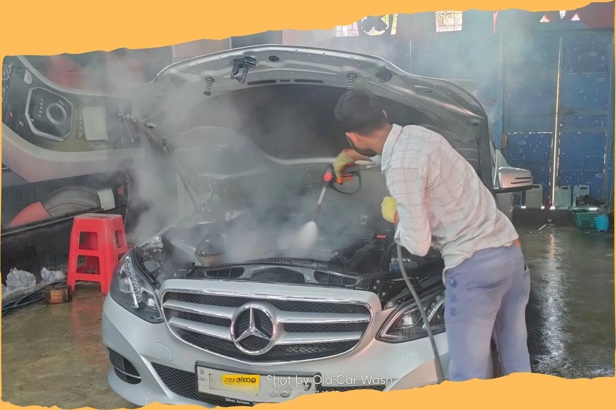 Engine Cleaning Service in South Delhi, DELHI